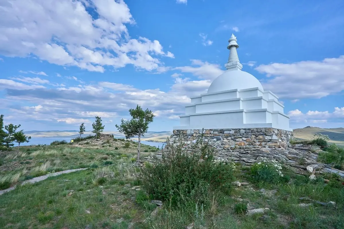 Hồ Baikal – Hồ Baikal – Khám phá những điều kỳ thú của “Hòn ngọc bích Siberia”